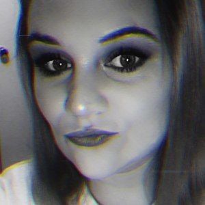 Meet your Posher, Desiree